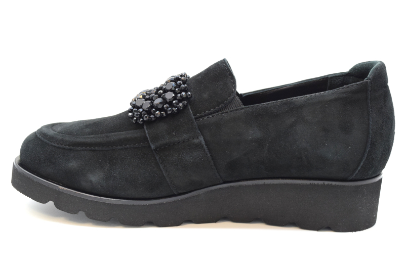 Marro Mocassino accollato con brillante 4117 Camoscio Nero