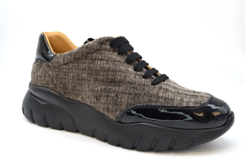 Marro Sneakers Stringata OV000012 Vernice Nero/rude Marrone