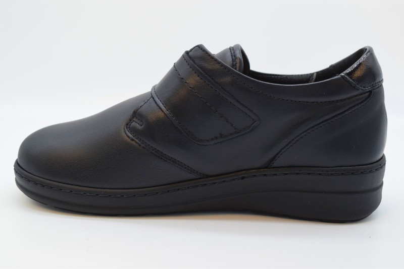 Cinzia Soft Sneakers Ortho Con Velcro Elasticizzato IM54002MN Nero