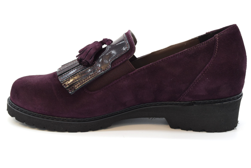 Tomasi Scarpa slip on con frangia e nappine calzata 9 ROSA Camoscio Prugna